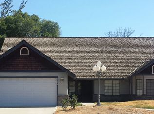 574 Blakeley Dr, Lemoore, CA 93245
