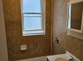 257 S 3rd Ave APT C5, Mount Vernon, NY 10550