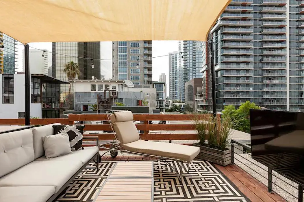1535 Kettner Blvd — Photo 4