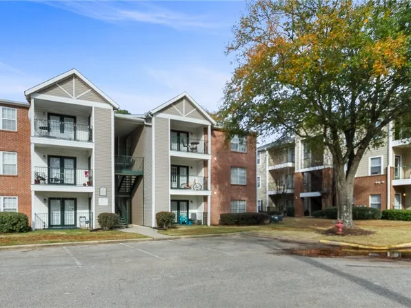 120 15th St E APT 917, Tuscaloosa, AL 35401
