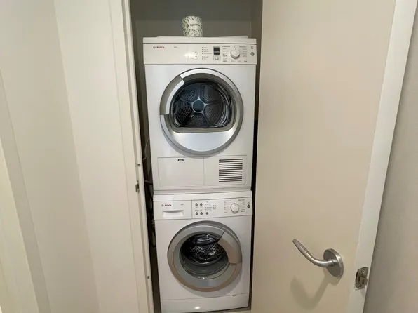 1510 Lexington Avenue image 16 of 18