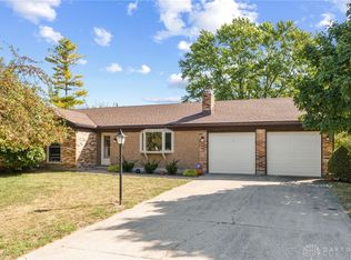 25 Sunny Brook Trl, Enon, OH