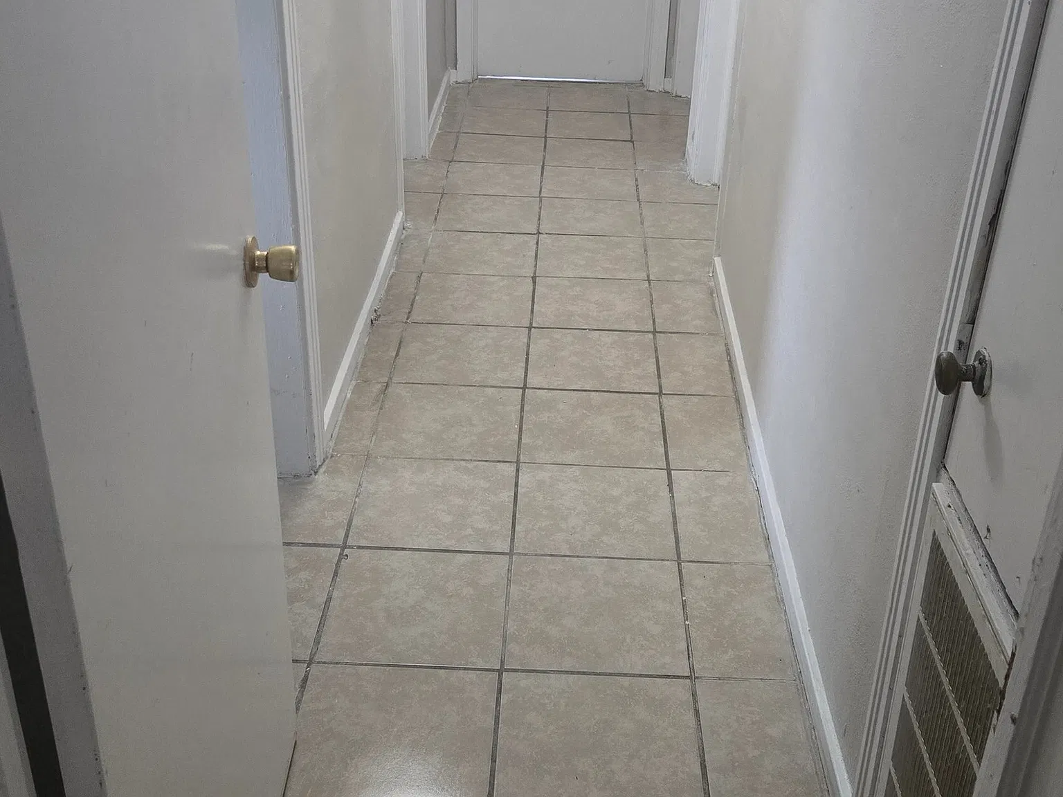 3 bed, 1267 sqft, $1,250 — Photo 4