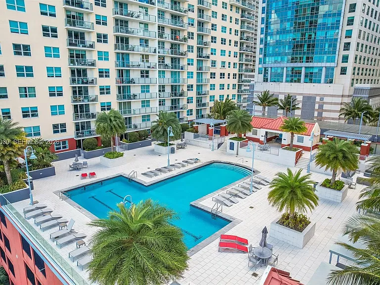 1155 Brickell Bay Dr #2007 — Photo 20
