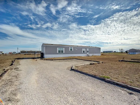 6681 Winchester Dr, El Reno, OK 73036