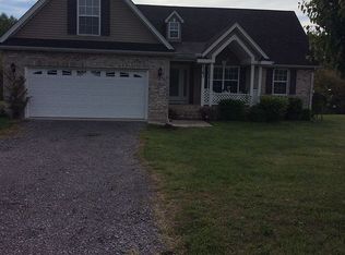 1383 Smith Chapel Rd, Shelbyville, TN 37160