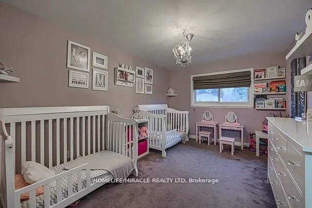 4 Derwent Ave — Photo 9