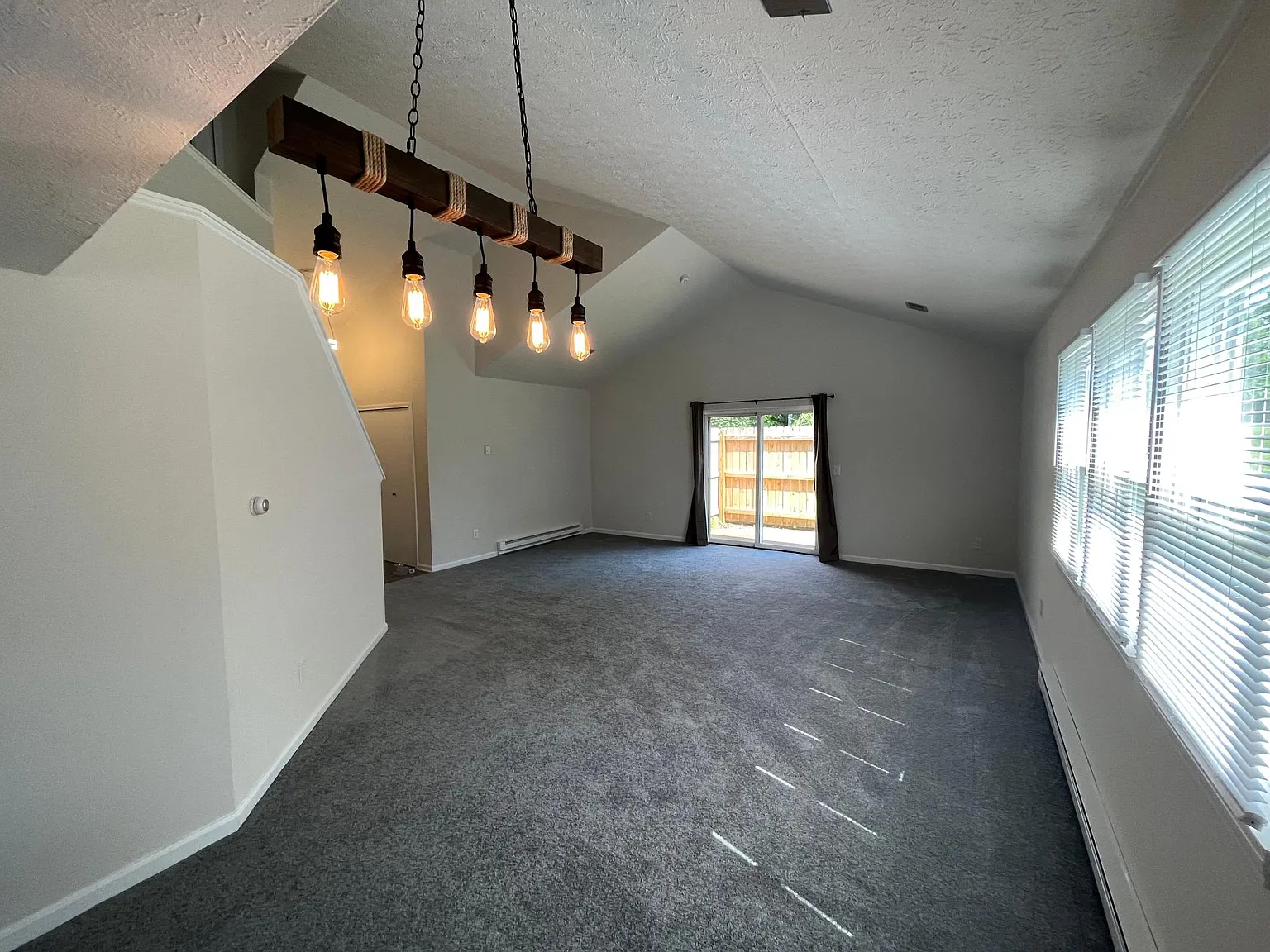 1671 Olympus Dr — Photo 4