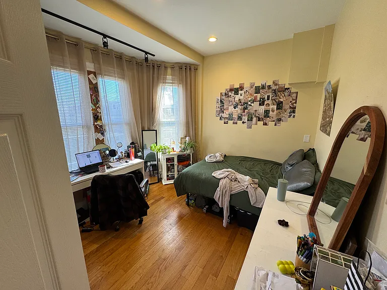 208 Holland St #3 — Photo 14