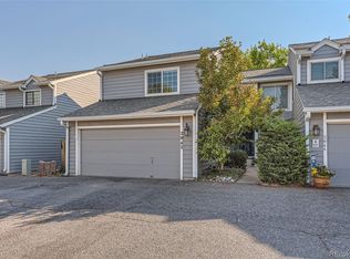 2942 S Scranton St, Aurora, CO 80014