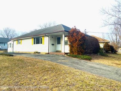 4 Niagara Dr, Toms River, NJ, 08753