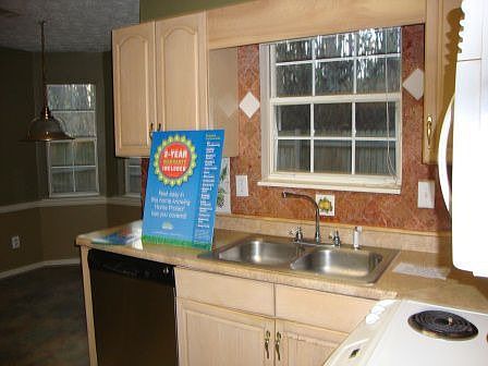 3rd image of 4721 Cedar Dr