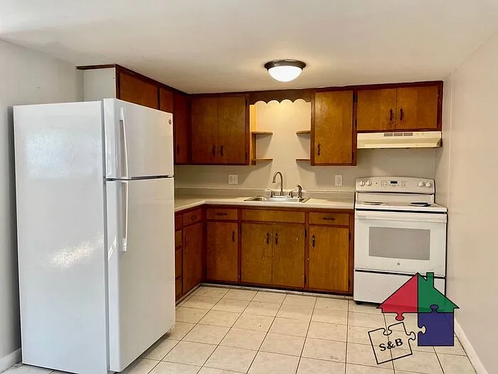 2 bed, 1.0 bath, 715 sqft, $1,400 — Photo 4