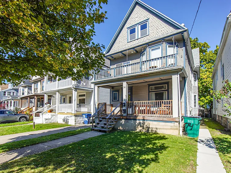 74 Woodside Ave #1 — Photo 3