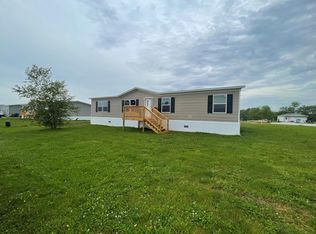 310 Orchard Cv, Jacksonville, IL 62650
