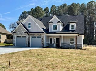 258 Twelve Oaks Dr, Rock Spring, GA 30739