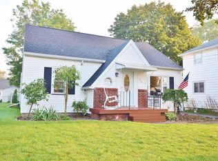 235 W Ivy St, East Rochester, NY 14445