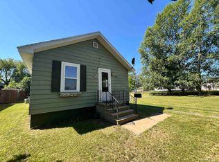 529 Henford Ave, Kingsford, MI 49802