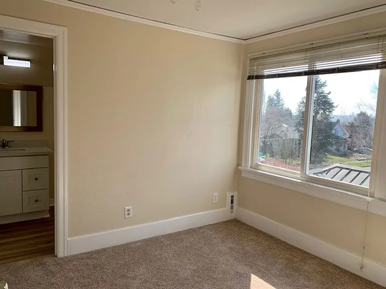 7511 Jones Ave NW — Photo 22
