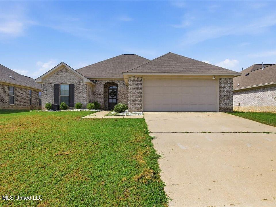1st image of 1504 Arcadia Ln