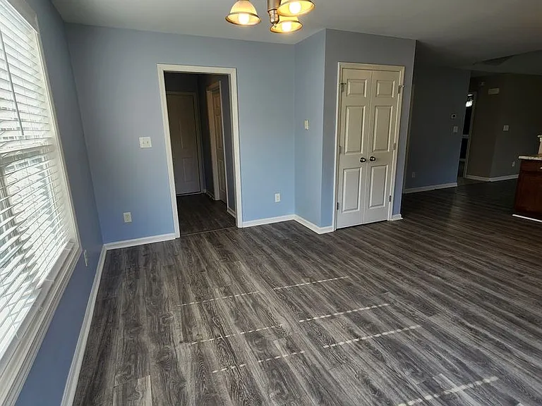 5716 Scarecrow Ct — Photo 16