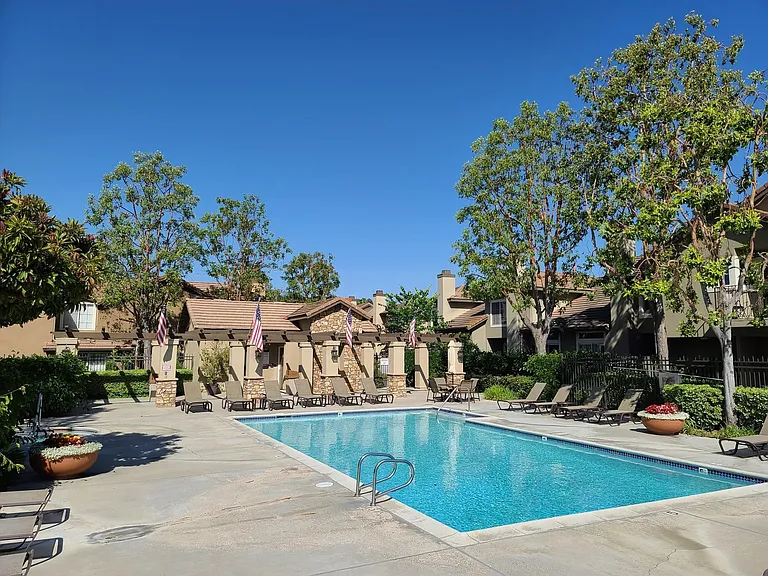 500 S Mint Ln — Photo 19