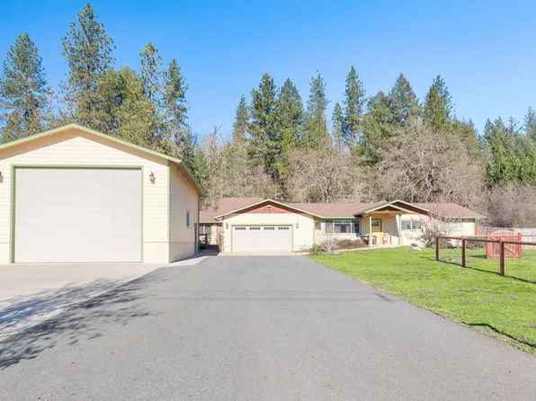 174 Barker Dr, Merlin, OR 97532