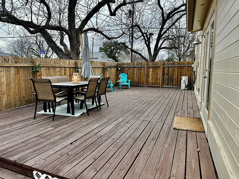 S 1st St — Photo 21