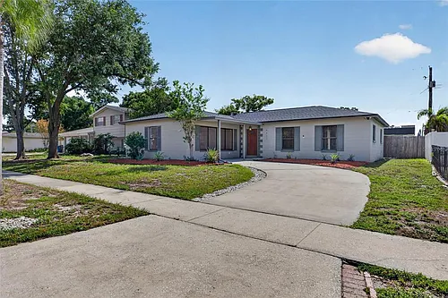 6411 Santa Monica Dr Photo 1