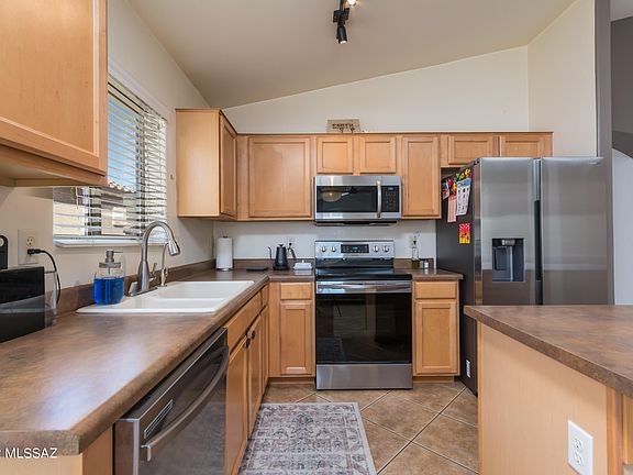 3rd image of 7983 W Sunfire Dr