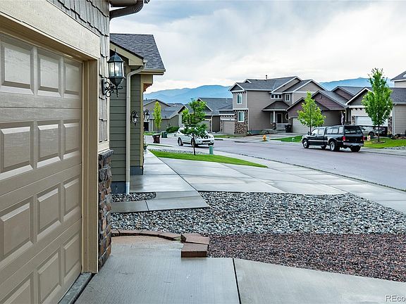 3rd image of 7843 Braxton Dr