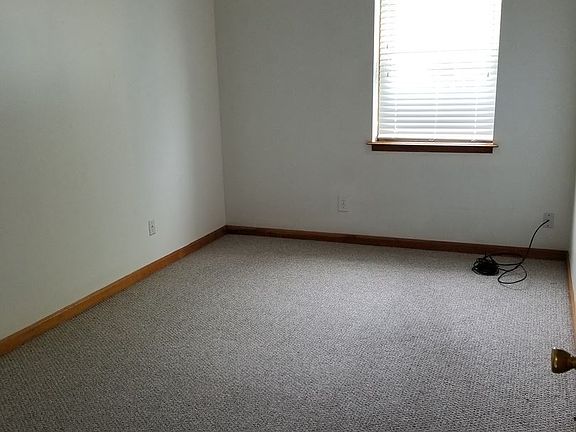 5th image of 1117 Missouri Ave #B