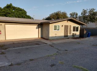 9648 Maccool Ln, Santee, CA 92071