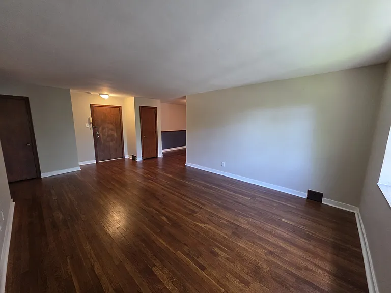 201 E Swissvale Ave #8 — Photo 14