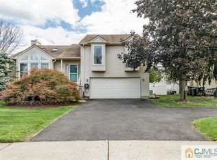 44 New Friendship Rd, Howell, NJ 07731