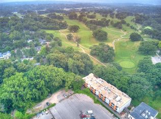 4902 University Ave APT 310, Des Moines, IA 50311