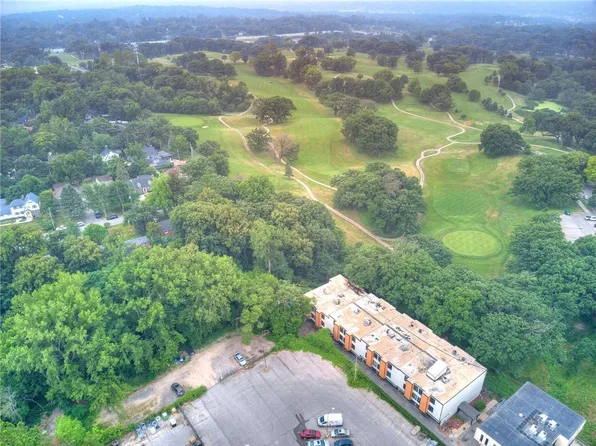 4902 University Ave APT 310, Des Moines, IA 50311