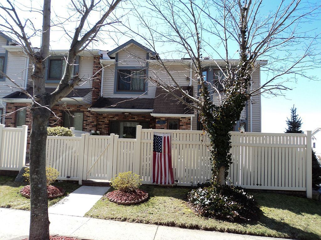 258 Ashworth Ave, Staten Island, NY 10314 Zillow