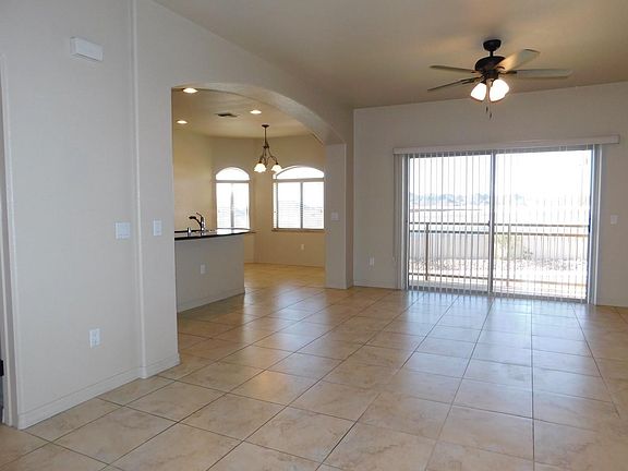 4th image of 812 Landon Dr APT A102