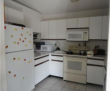 5th image of 10467 Boynton Place Cir
