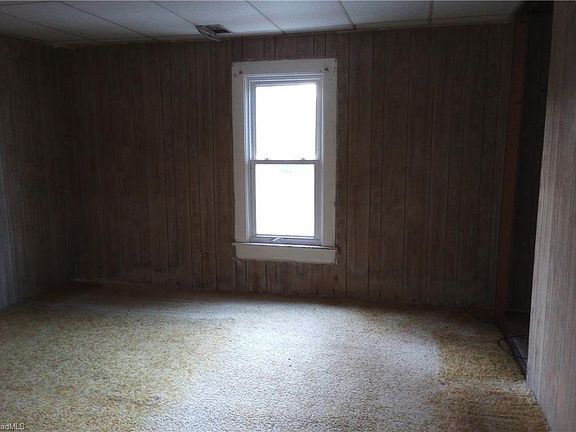 5th image of 804 Orrell St