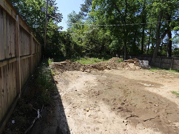 5th image of 57 N Merton St Lot 7