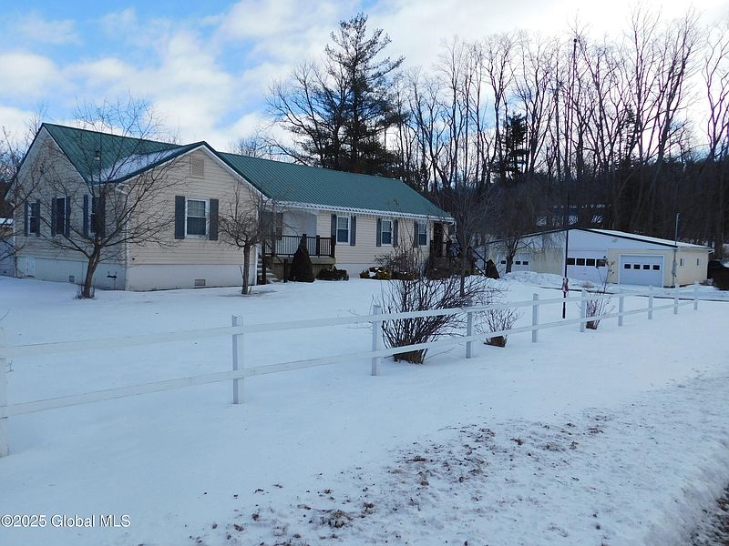 4th image of 117 Furman Drive