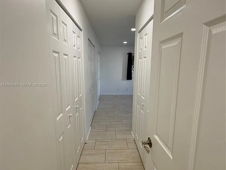 609 NE 14th Ave #108 — Photo 16