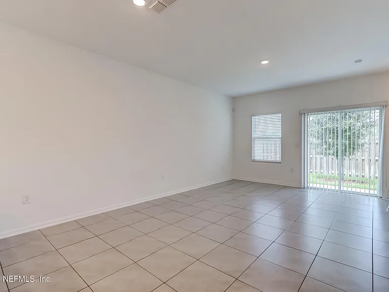 3986 Haymon Ave — Photo 14