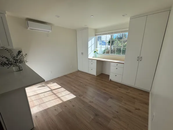 230 W Cedar Ave #1, Burbank, CA 91502