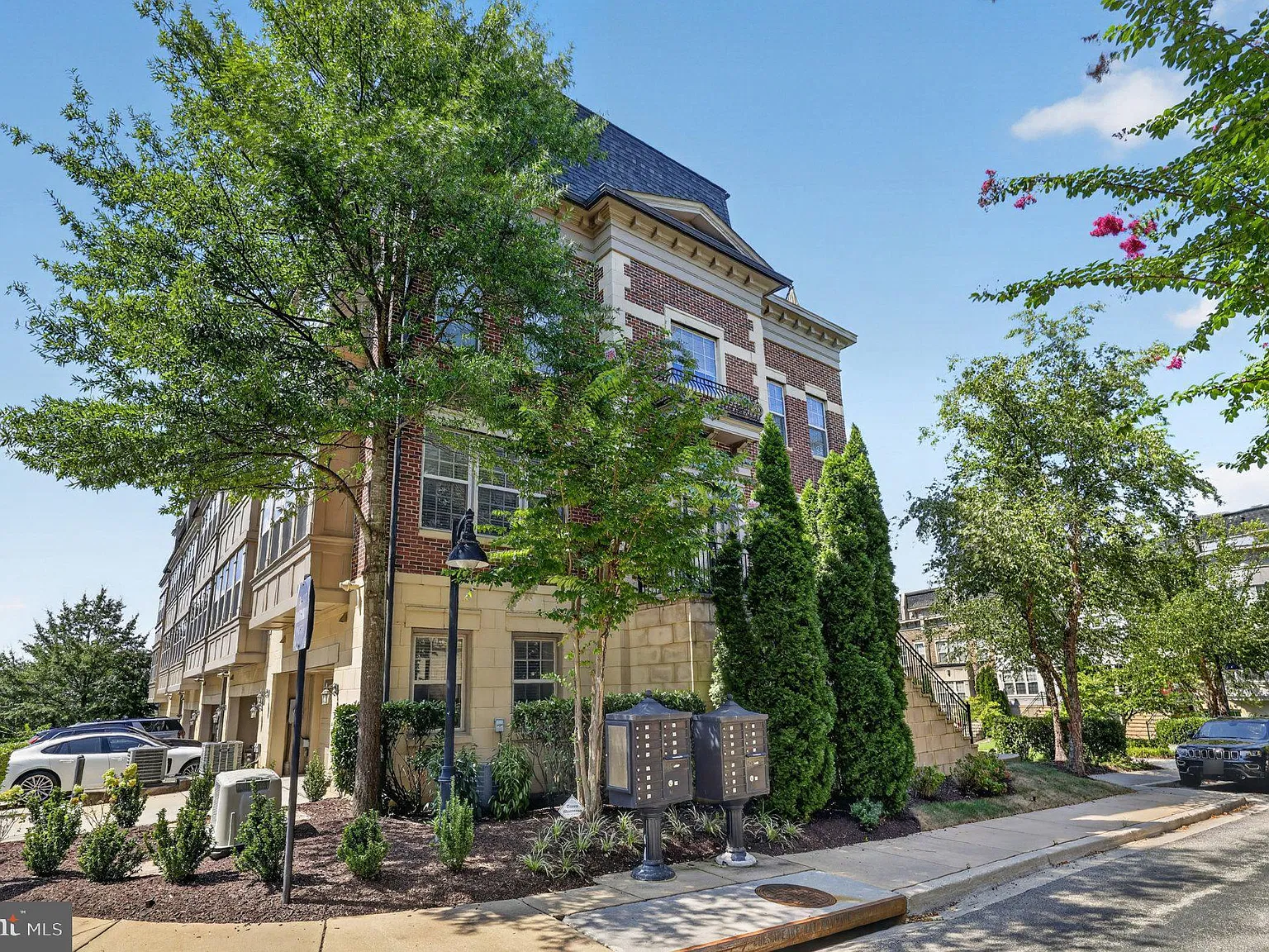 Potomac Overlook Condo — Photo 3