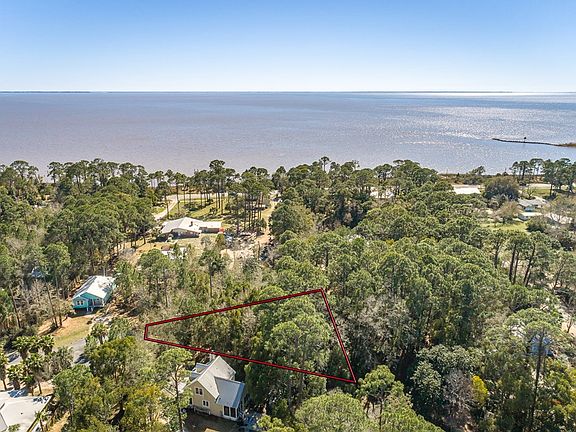 4th image of 162 Bay Colony Way