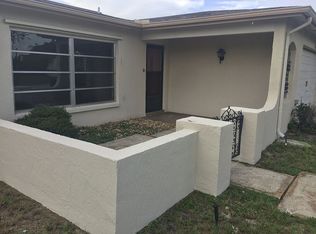 9821 Clinton Ln, Port Richey, FL 34668