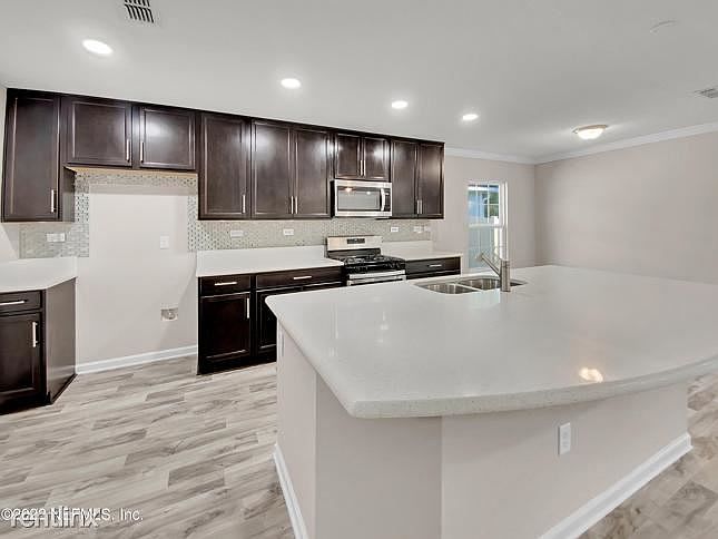 1st image of 3008R Greywood Ln